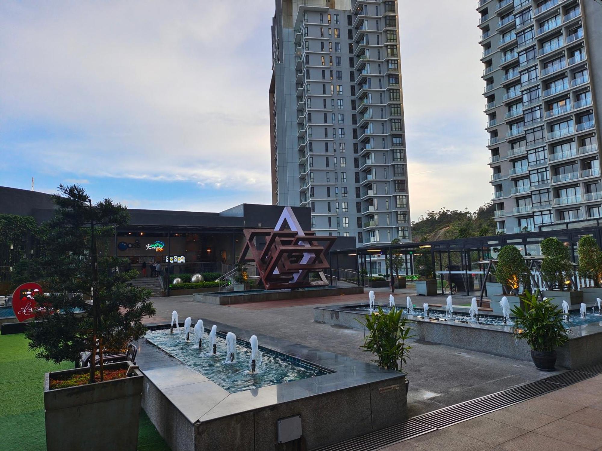 Genting Hilltop Ion Delemen Highland Genting Highlands Exterior foto